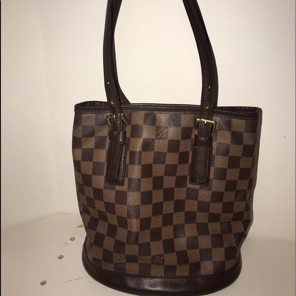 ❌SOLD❌ Louis Vuitton Damier Ebene Marais Bucket